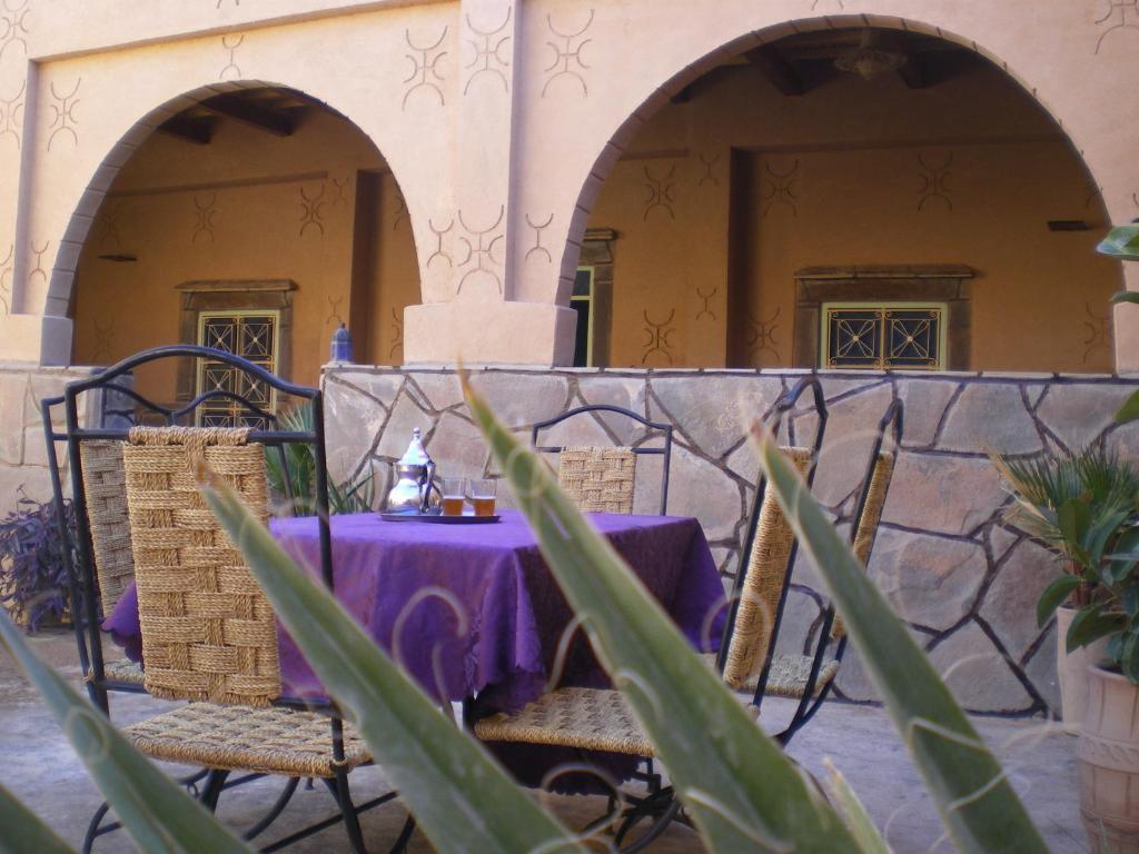 Maison D' Hotes Ait Hmid Nkob Exterior foto